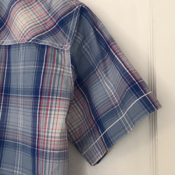 Boy’s short sleeved collared shirt by Burnside - Picture 11 of 14